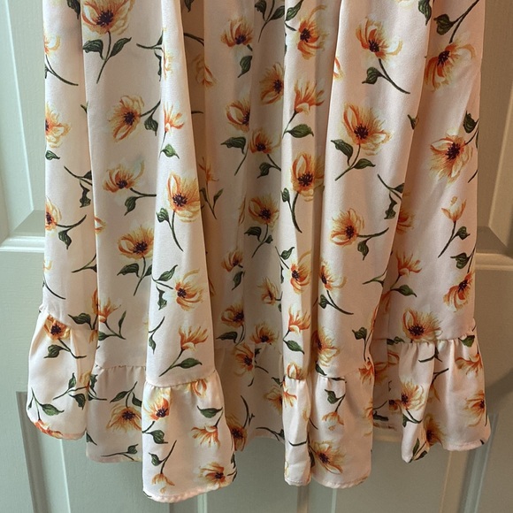 -Pink floral high- low dress - Picture 7 of 8